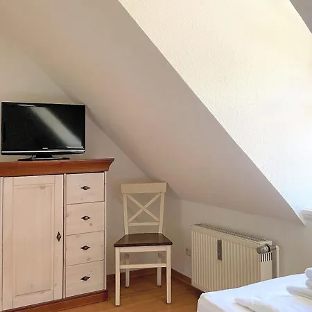 Apfelbluete, Badestrasse * Wyk auf Föhr